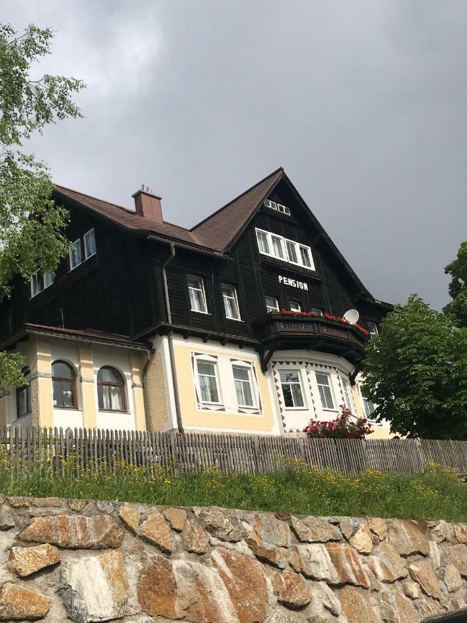 Das Landhaus Puchenstuben Exterior photo